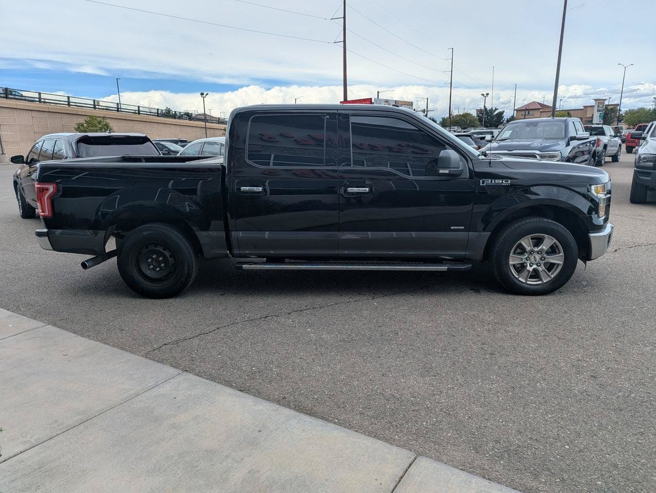 Used 2016 Ford F150 XLT w/ Equipment Group 302A Luxury RWD image 6