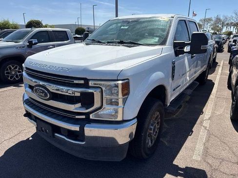 Used 2022 Ford F250 XLT AWD/4WD image 2