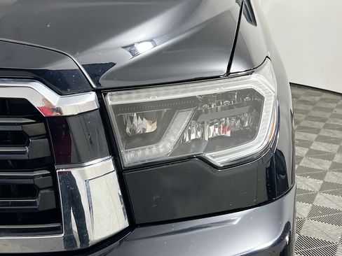 Used 2022 Toyota Sequoia TRD Sport image 11