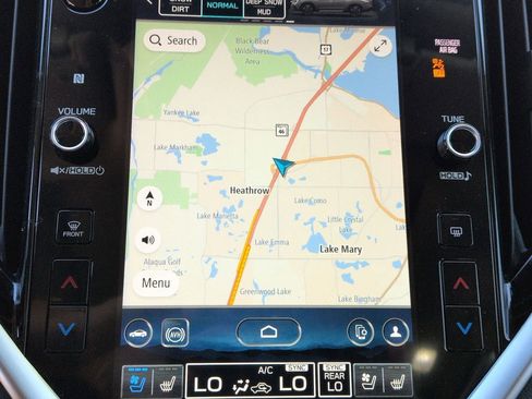 Used 2024 Subaru Ascent Touring w/ Popular Package #2 image 17