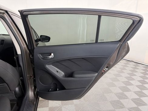 Used 2015 Kia Forte EX image 25