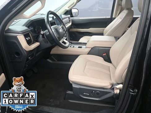 Used 2024 Ford Expedition Limited RWD image 17