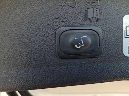 Used 2017 Ford Escape Titanium w/ Equipment Group 301A image 30