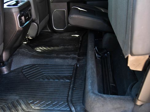 Used 2024 Chevrolet Silverado 1500 LTZ AWD/4WD image 49