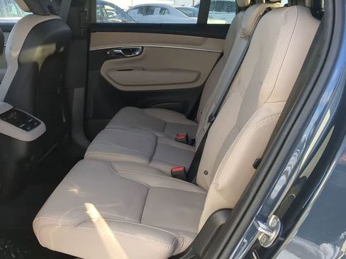 New 2026 Volvo XC90 B6 Ultra w/ Protection Package Premier AWD/4WD image 18