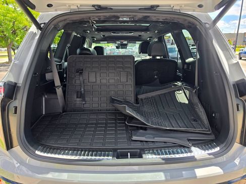 Certified 2025 Kia Telluride SX Prestige X-Pro AWD/4WD image 17
