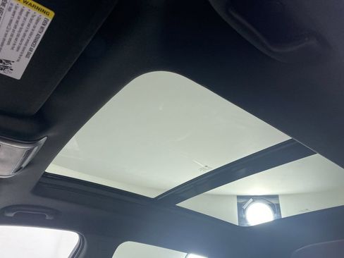 Used 2021 Cadillac XT6 Premium Luxury image 22