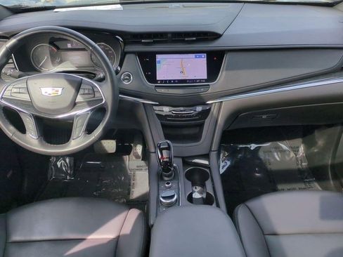 Certified 2023 Cadillac XT5 Premium Luxury FWD image 20
