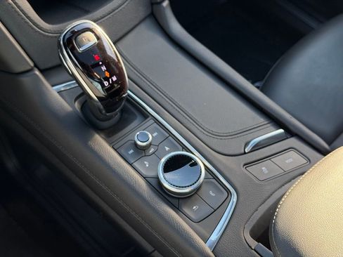 Certified 2025 Cadillac XT5 Premium Luxury image 45