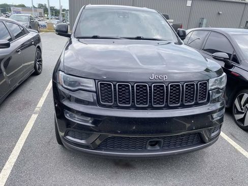 Used 2020 Jeep Grand Cherokee High Altitude AWD/4WD image 2