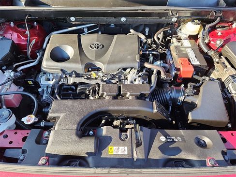 Used 2021 Toyota RAV4 Limited image 29