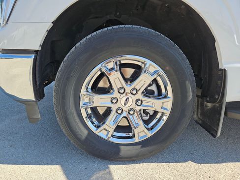 Used 2023 Ford F150 XLT w/ Equipment Group 302A High image 31