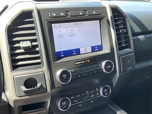 Used 2020 Ford Expedition XLT image 34