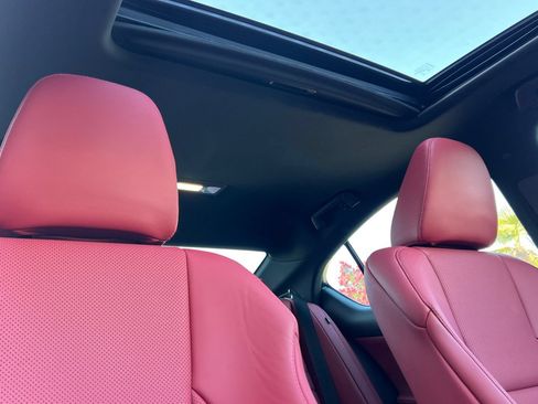 Used 2025 Lexus IS 350 F Sport RWD image 19
