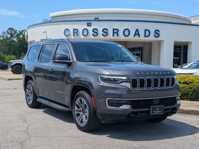 Used 2023 Jeep Wagoneer 4WD w/ Premium Group I