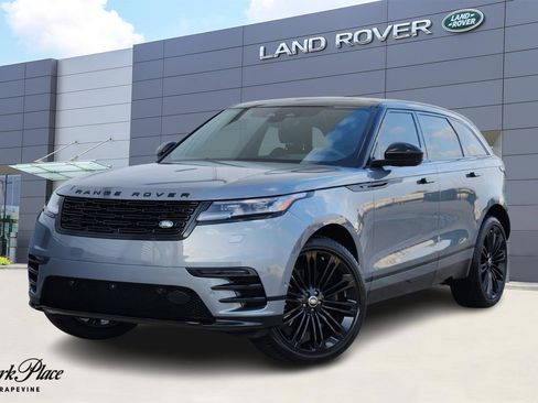 New 2026 Land Rover Range Rover Velar Dynamic SE image 1