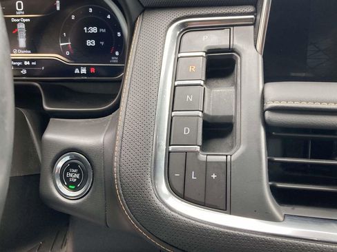 Used 2023 GMC Yukon AT4 AWD/4WD image 17