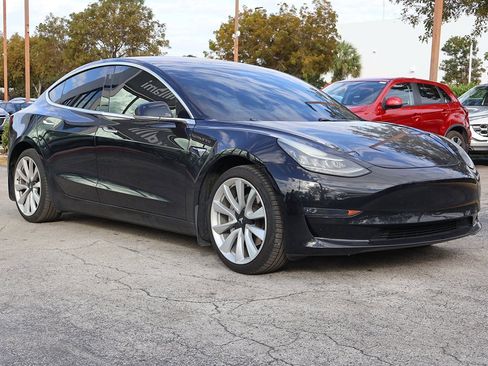 Used 2018 Tesla Model 3 Long Range image 2