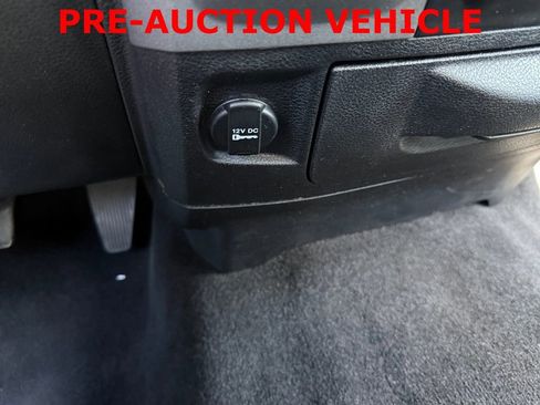 Used 2015 RAM 1500 Express AWD/4WD image 19
