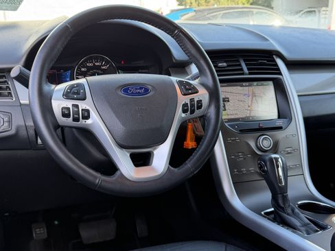 Used 2013 Ford Edge SEL AWD/4WD image 22