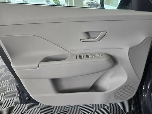 Used 2025 Hyundai Kona SEL AWD/4WD image 18