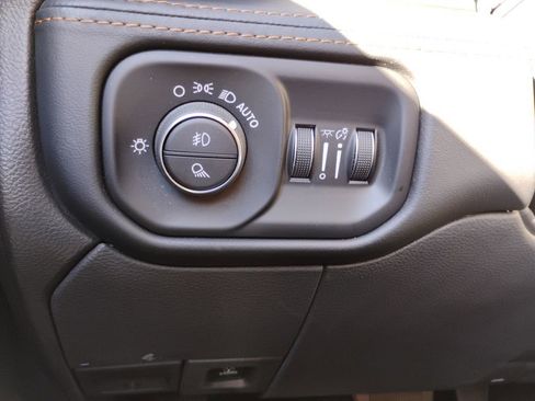 Used 2024 RAM 3500 Limited w/ Safety Group image 48