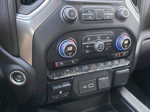 Used 2020 Chevrolet Silverado 1500 LT Trail Boss image 23