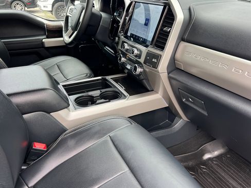 Used 2022 Ford F450 Lariat w/ Lariat Ultimate Package image 16
