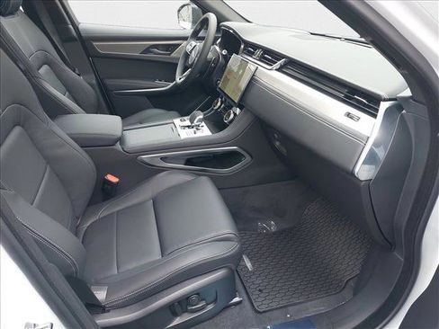New 2026 Jaguar F-PACE R-Dynamic S AWD/4WD image 6