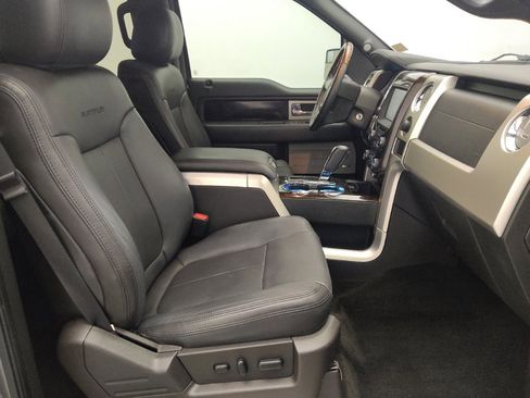 Used 2014 Ford F150 Platinum RWD image 21