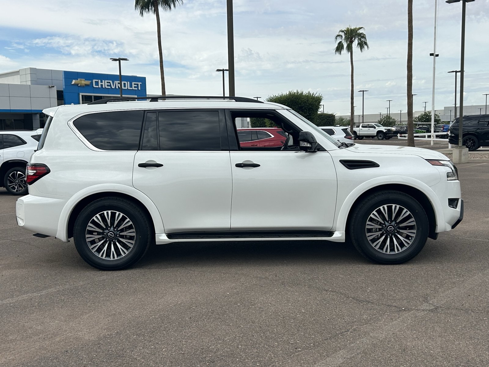 Used 2023 Nissan Armada SL w/ Midnight Edition Package RWD image 6
