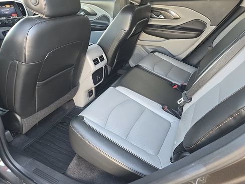 Used 2019 GMC Terrain SLT w/ Preferred Package FWD image 34