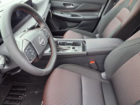 New 2026 Nissan Sentra SV w/ Floor Mat Package FWD image 14