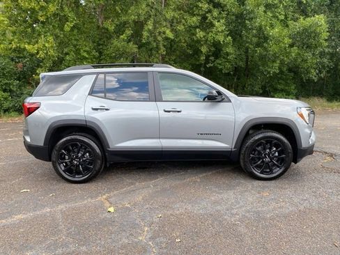 New 2026 GMC Terrain Elevation w/ Black Edition image 8