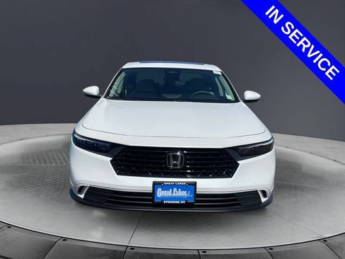Used 2024 Honda Accord EX image 9