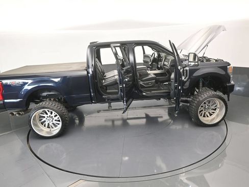 Used 2022 Ford F350 Platinum AWD/4WD image 78