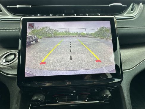 Used 2021 Jeep Grand Cherokee L Limited RWD image 18