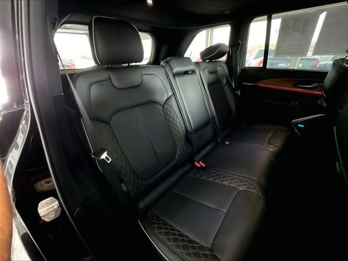 Used 2023 Jeep Grand Cherokee Summit image 16