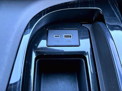 Used 2023 Cadillac Escalade Sport image 33