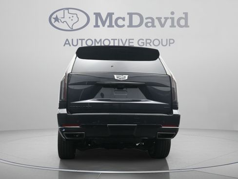 Used 2026 Cadillac Escalade Platinum Sport w/ LPO, ONYX Package AWD/4WD image 29