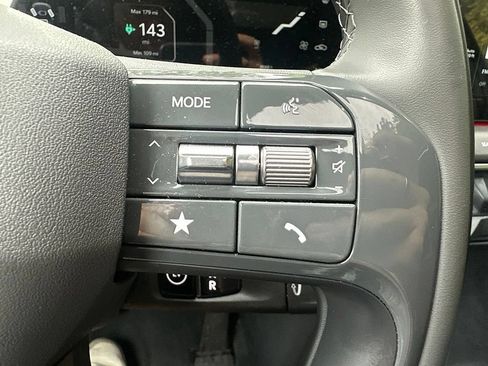 Used 2026 Kia EV9 Land w/ Nightfall Edition Package AWD/4WD image 9