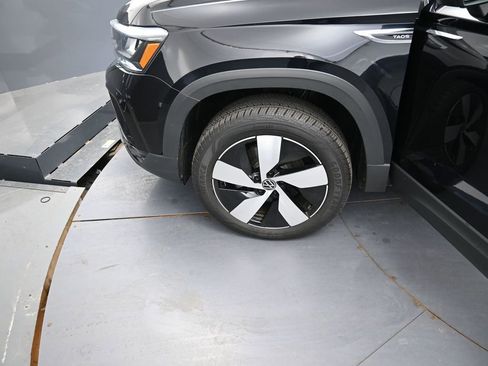 Used 2024 Volkswagen Taos S image 14