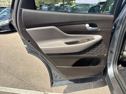 Used 2019 Hyundai Santa Fe SE FWD image 22