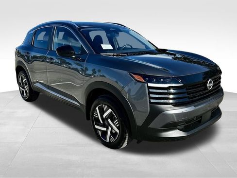 New 2026 Nissan Kicks SV image 2