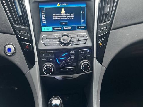 Used 2012 Hyundai Sonata Limited w/ Navigation Pkg FWD image 18