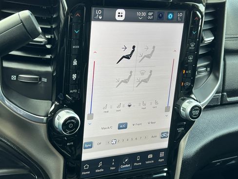 Used 2024 RAM 2500 Laramie image 20