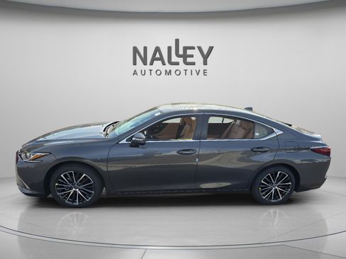 New 2025 Lexus ES 350 w/ Premium Package image 2