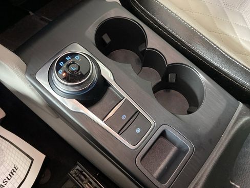 Used 2023 Ford Escape Platinum w/ Premium Technology Package image 25