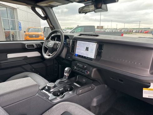 New 2026 Ford Bronco 2-Door w/ Sasquatch Package AWD/4WD image 30