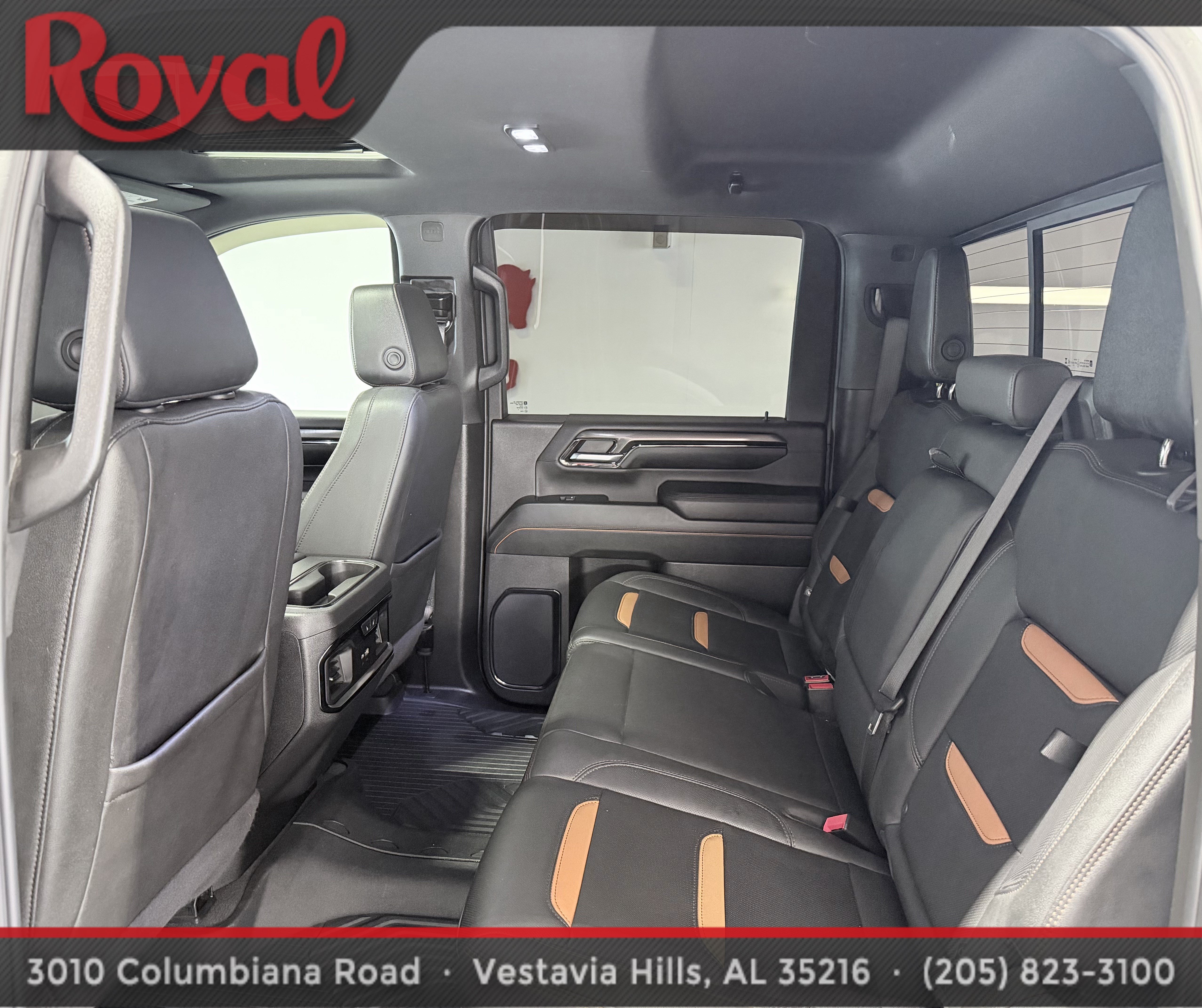 Used 2024 GMC Sierra 2500 AT4 w/ AT4 Premium Plus Package AWD/4WD image 13